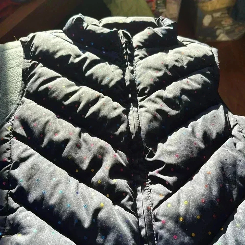 Gap Kids M (8-9yo) Cold Control Water Resistant blue puffer vest.